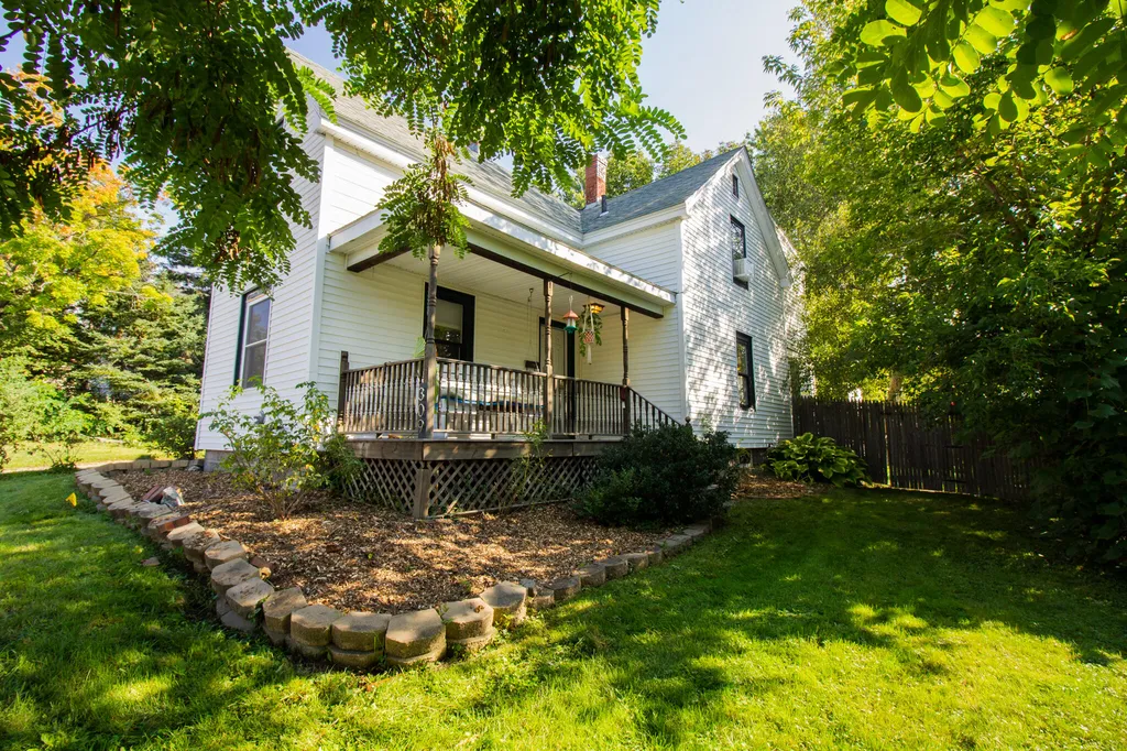 309 Grove Street Bangor ME 04401