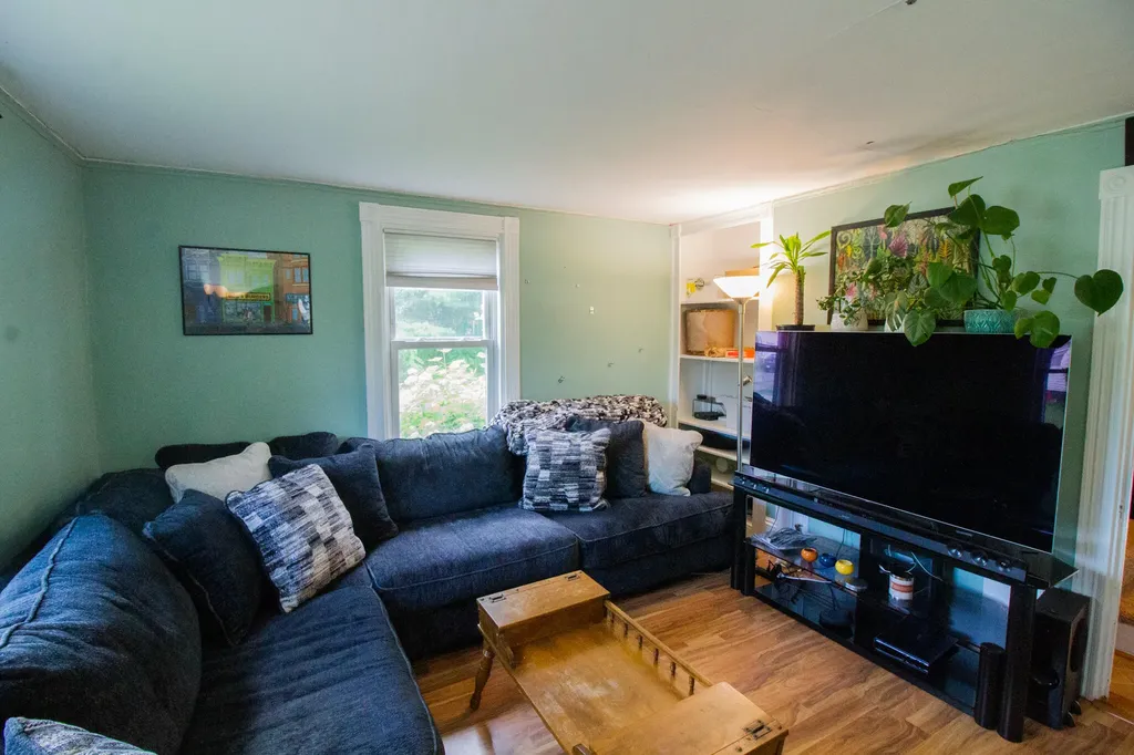 309 Grove Street Bangor ME 04401