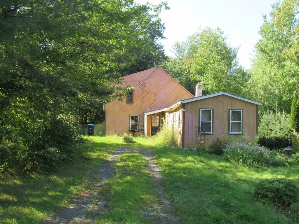 1207 Main Street Old Town ME 04468