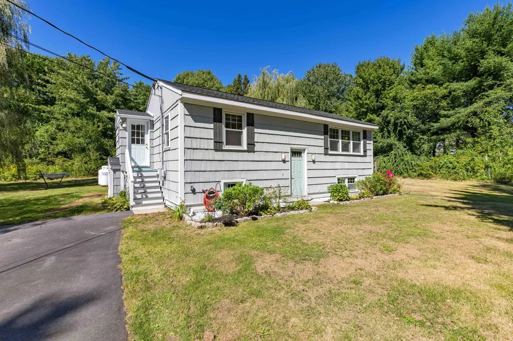 12 Honan Road Scarborough ME 04074