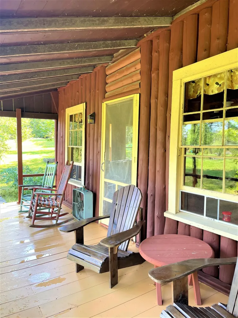 19 Foster Lane Belgrade ME 04917