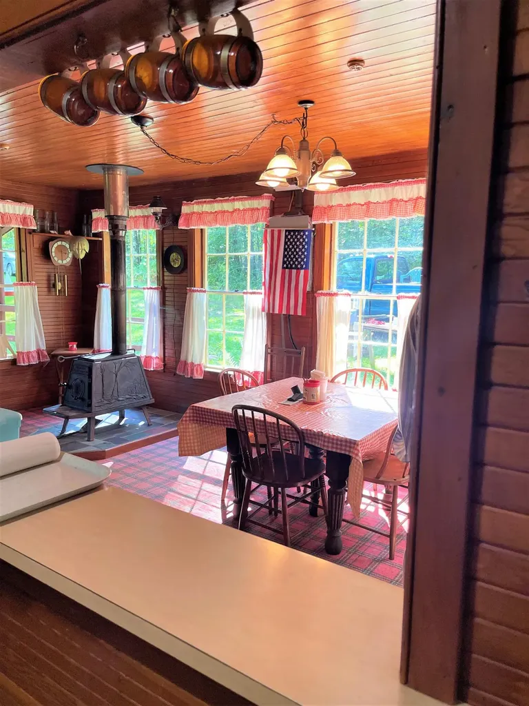 19 Foster Lane Belgrade ME 04917
