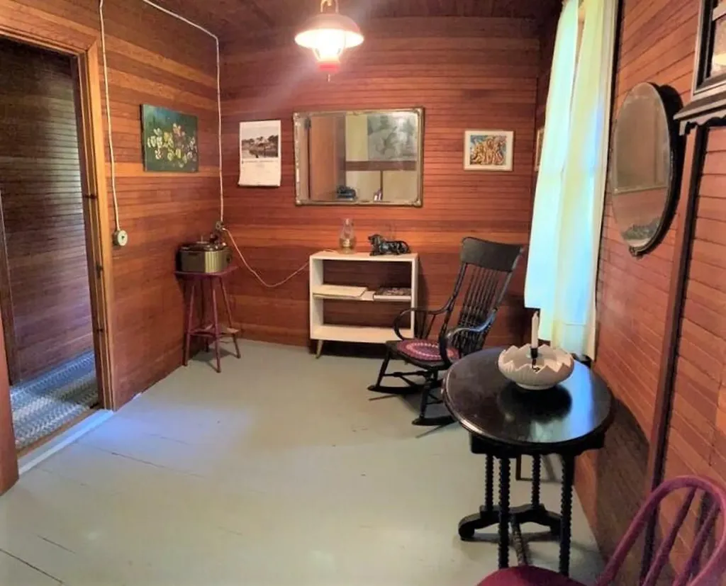 19 Foster Lane Belgrade ME 04917