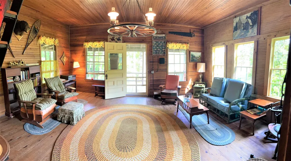 19 Foster Lane Belgrade ME 04917