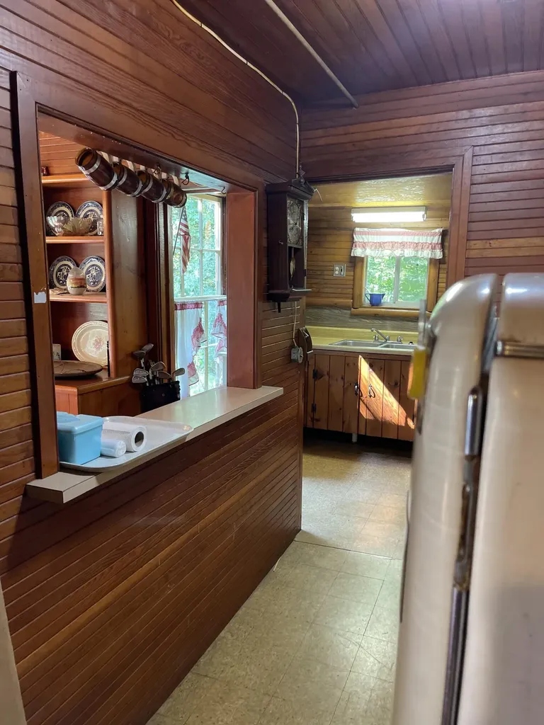 19 Foster Lane Belgrade ME 04917