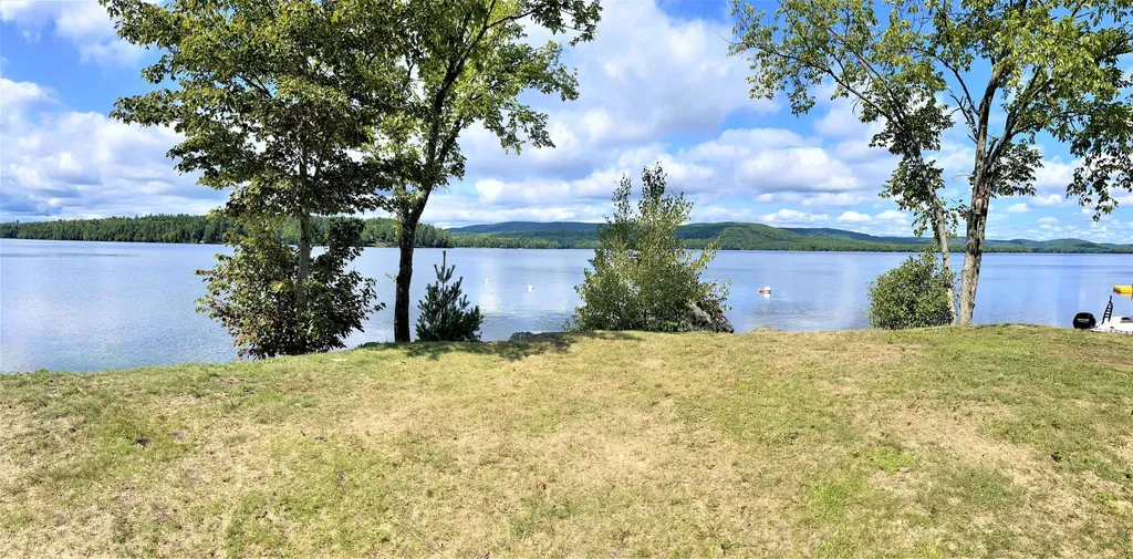 19 Foster Lane Belgrade ME 04917