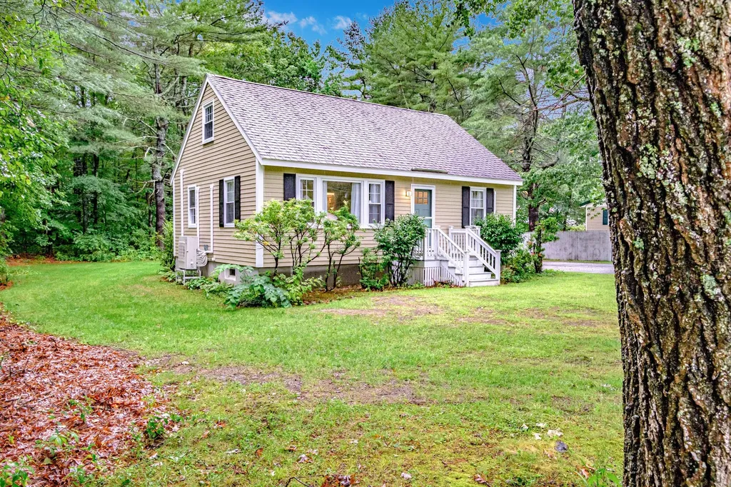 7 Birchwood Avenue Windham ME 04062
