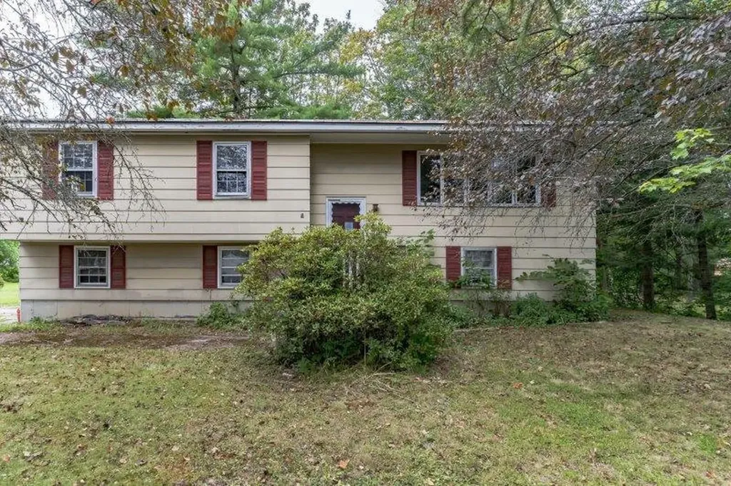 3 Jack Street Winslow ME 04901