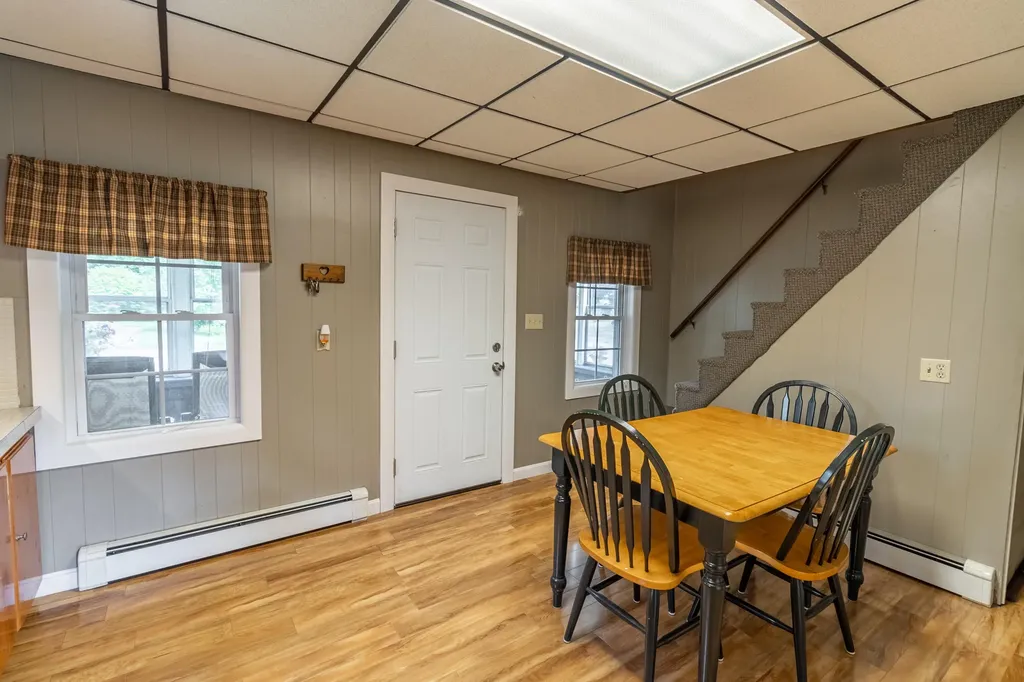 59 Randall Road Lewiston ME 04240