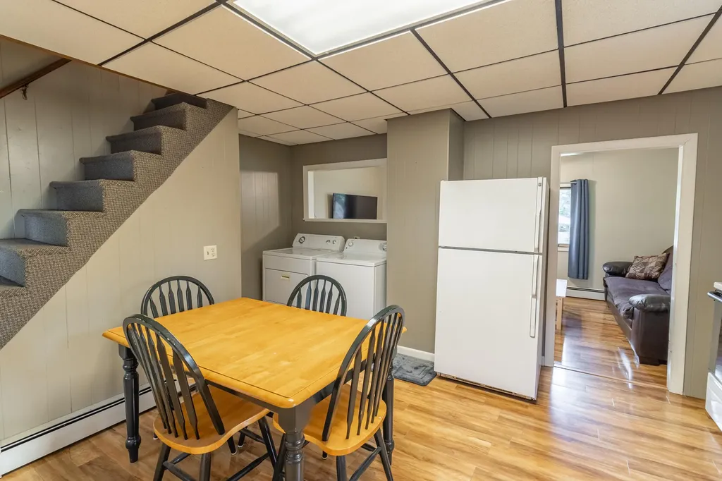 59 Randall Road Lewiston ME 04240