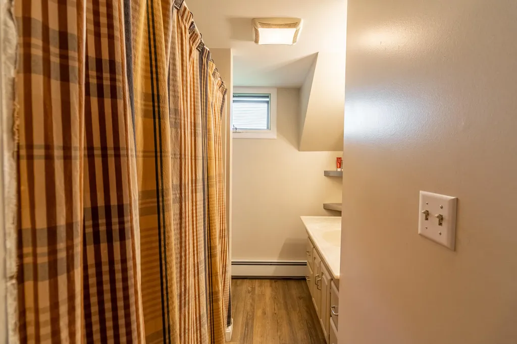 59 Randall Road Lewiston ME 04240