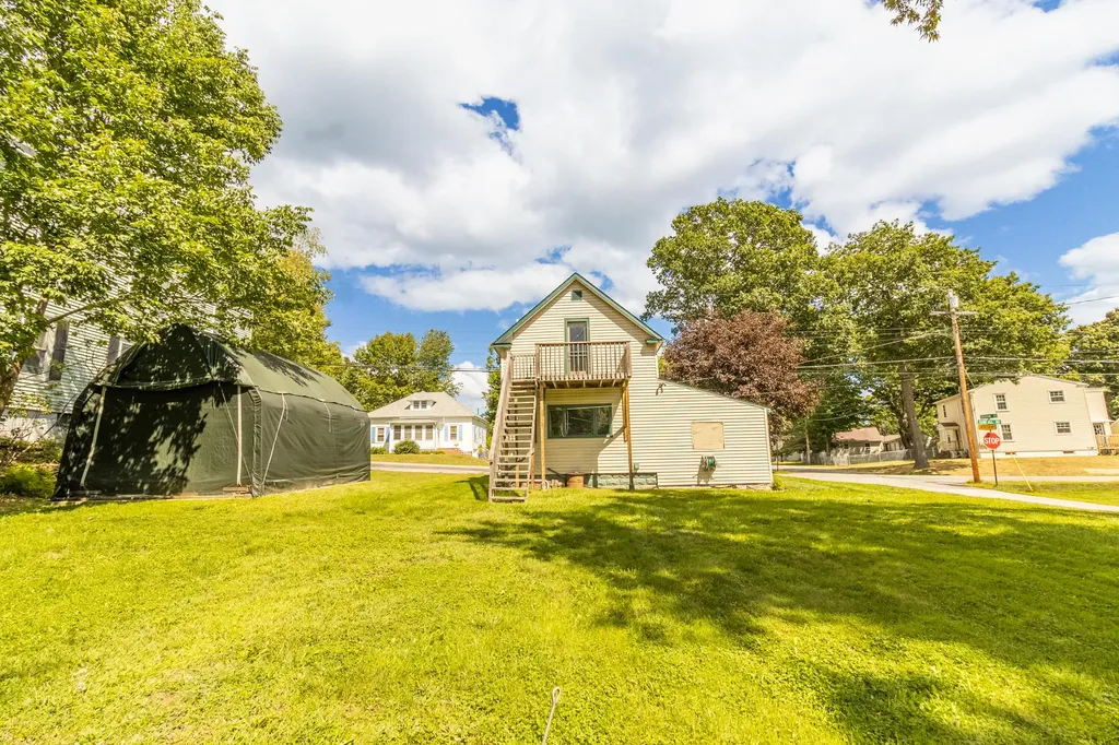59 Randall Road Lewiston ME 04240