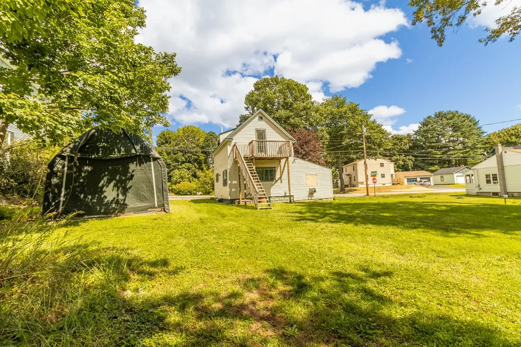 59 Randall Road Lewiston ME 04240