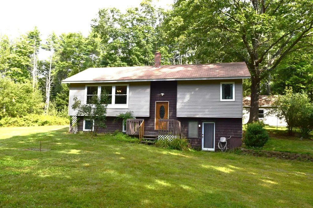 675 Quaker Ridge Road Leeds ME 04263