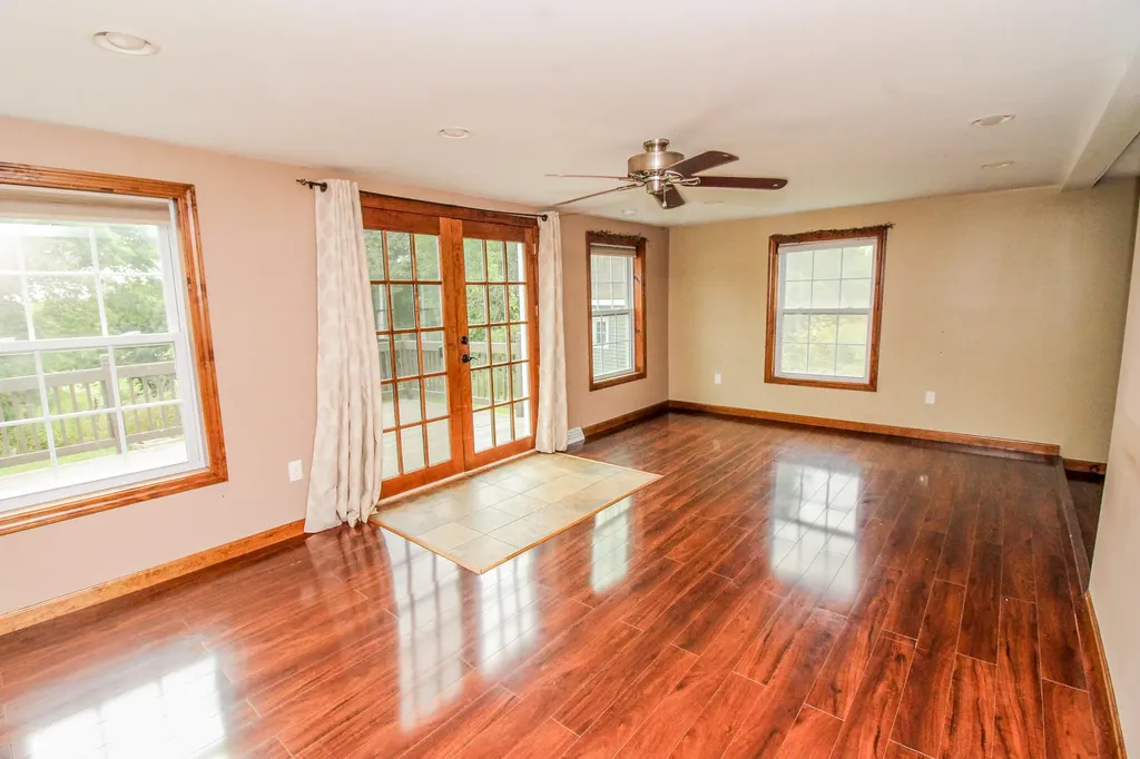 387 Old County Road Hampden ME 04444