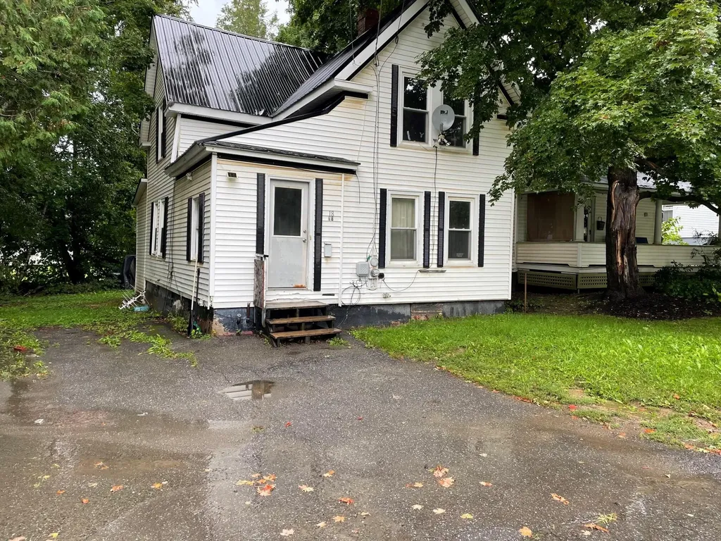 18 Park Street Houlton ME 04730