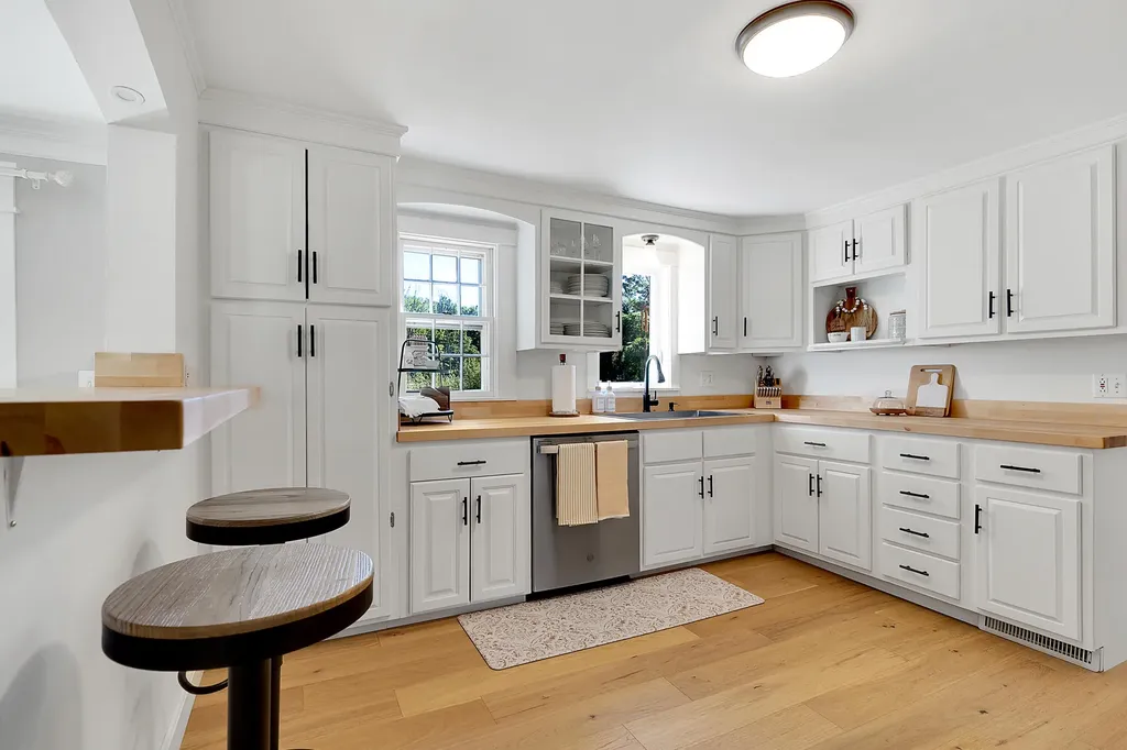 4 Greenleaf Street Brunswick ME 04011