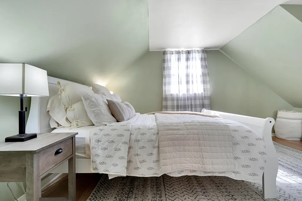 4 Greenleaf Street Brunswick ME 04011