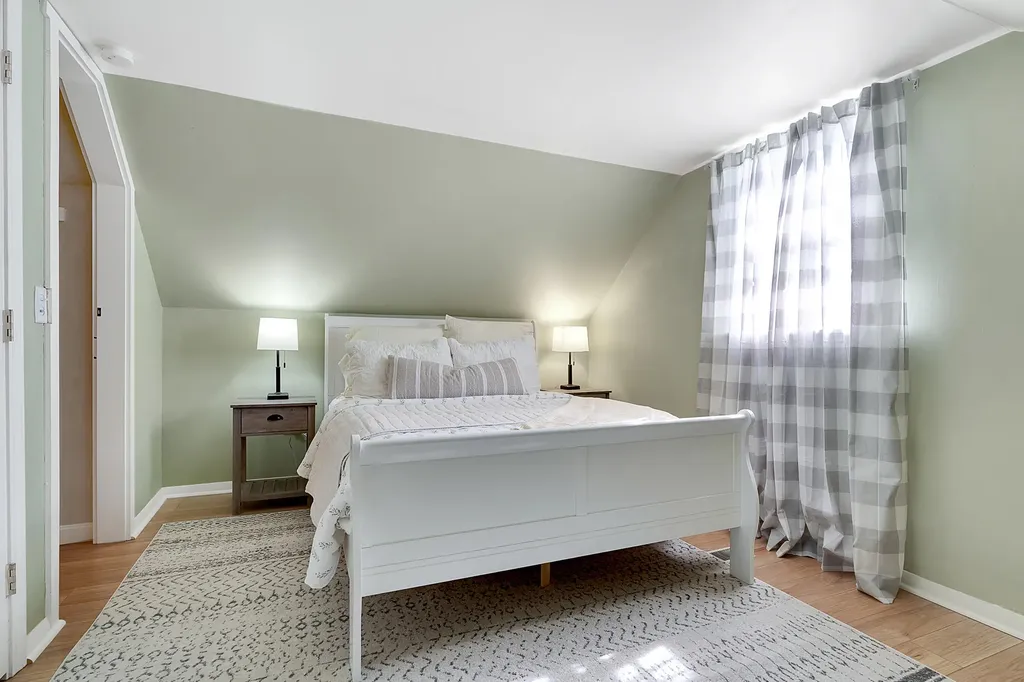 4 Greenleaf Street Brunswick ME 04011