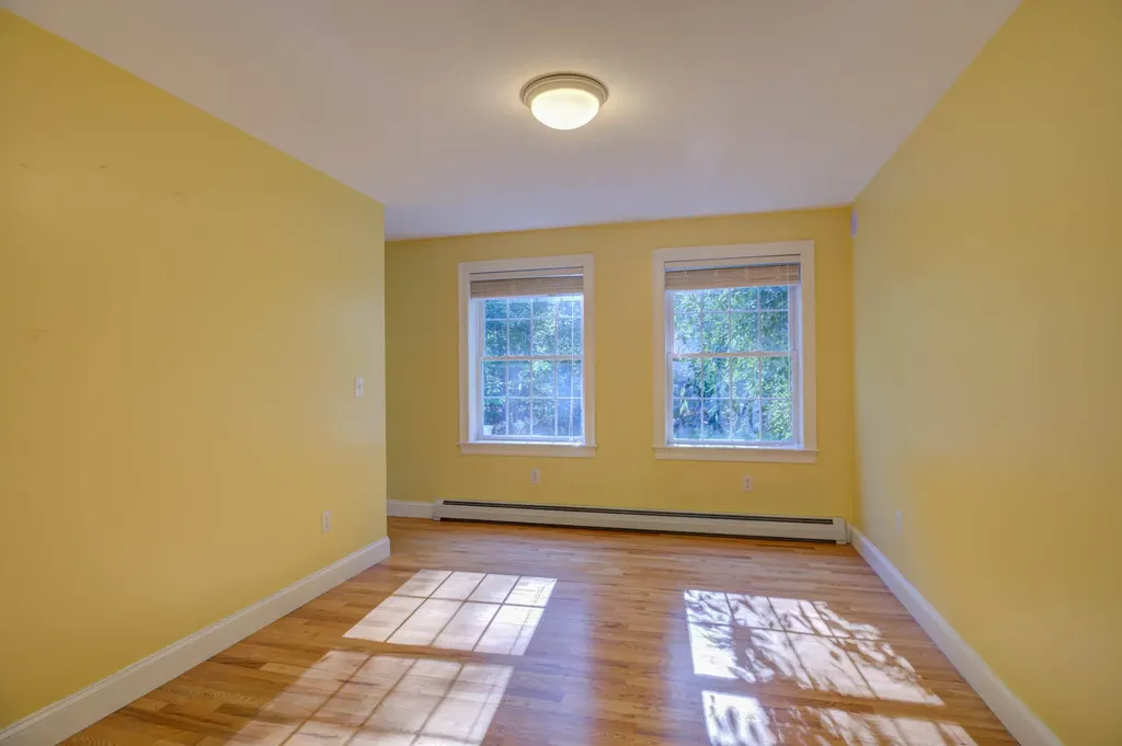 261 Holmes Road Scarborough ME 04074