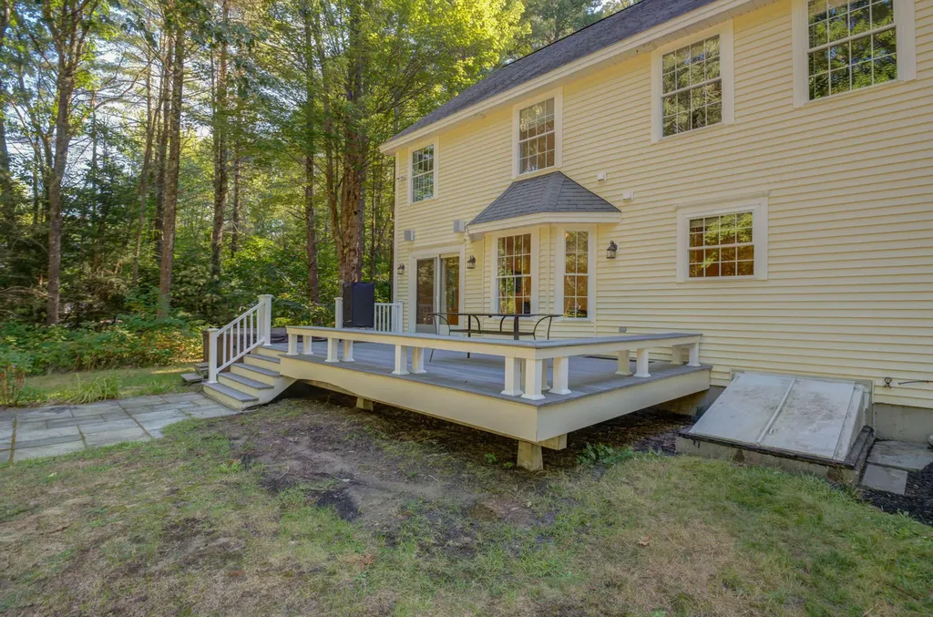 261 Holmes Road Scarborough ME 04074