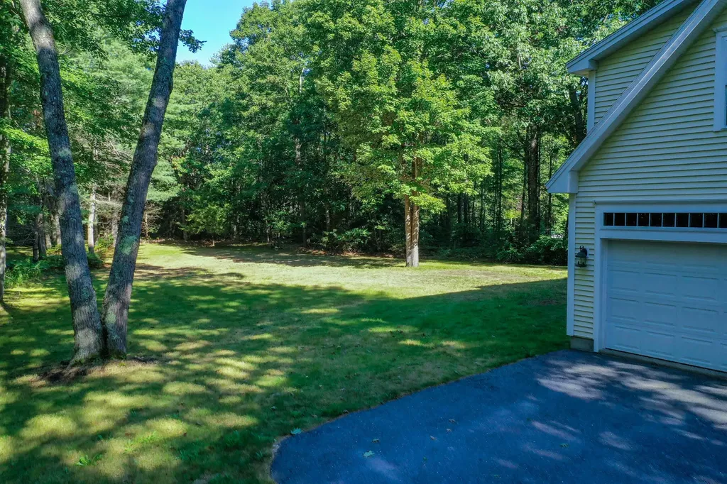 261 Holmes Road Scarborough ME 04074