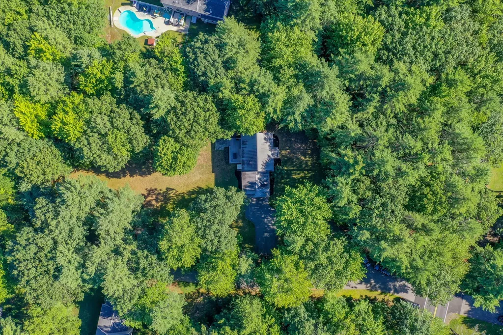 261 Holmes Road Scarborough ME 04074