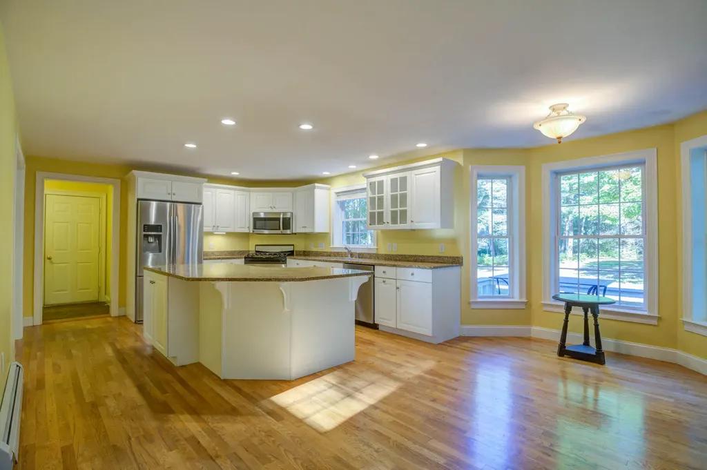 261 Holmes Road Scarborough ME 04074