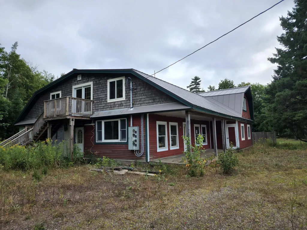 333 Central Street Bucksport ME 04416