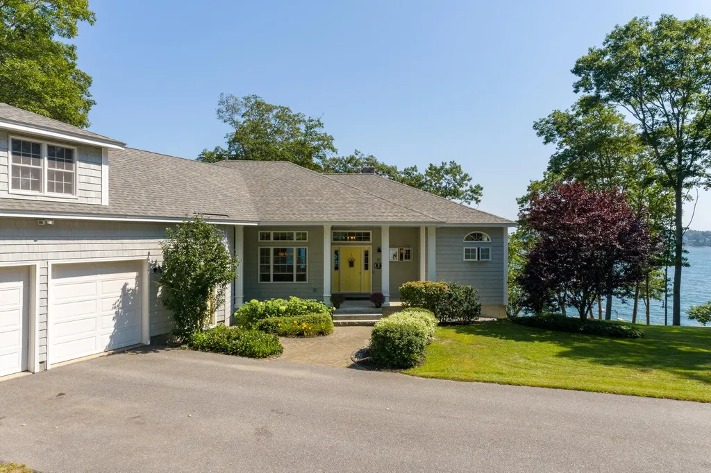 21 Cribstone View Road Harpswell ME 04079