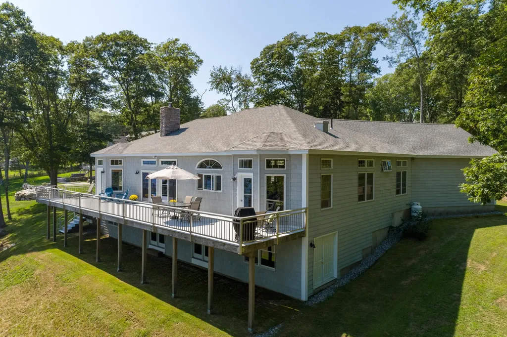 21 Cribstone View Road Harpswell ME 04079