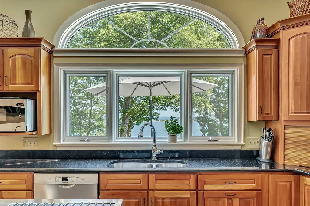 21 Cribstone View Road Harpswell ME 04079