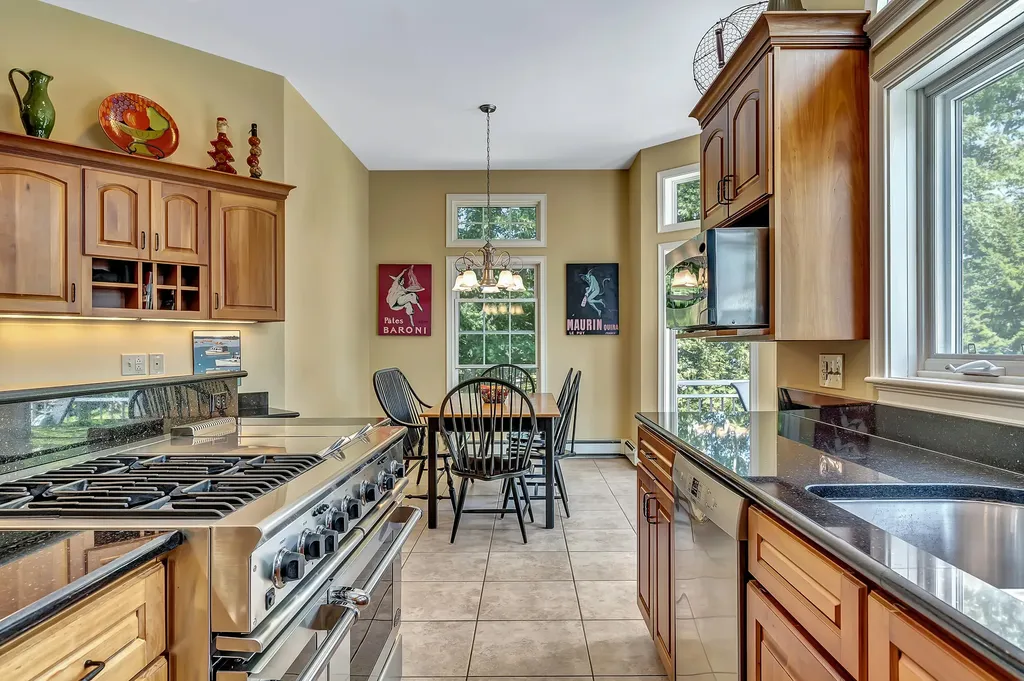 21 Cribstone View Road Harpswell ME 04079