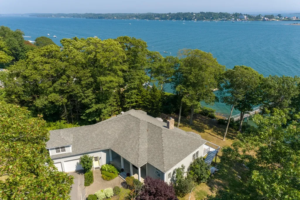 21 Cribstone View Road Harpswell ME 04079