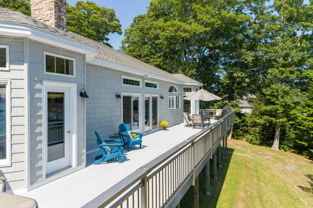 21 Cribstone View Road Harpswell ME 04079