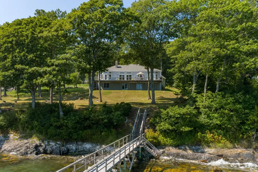 21 Cribstone View Road Harpswell ME 04079