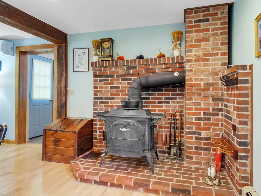 145 West Road Belgrade ME 04917