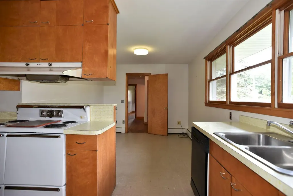 68 Coburn Avenue Skowhegan ME 04976