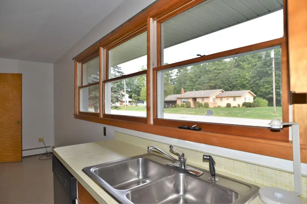 68 Coburn Avenue Skowhegan ME 04976