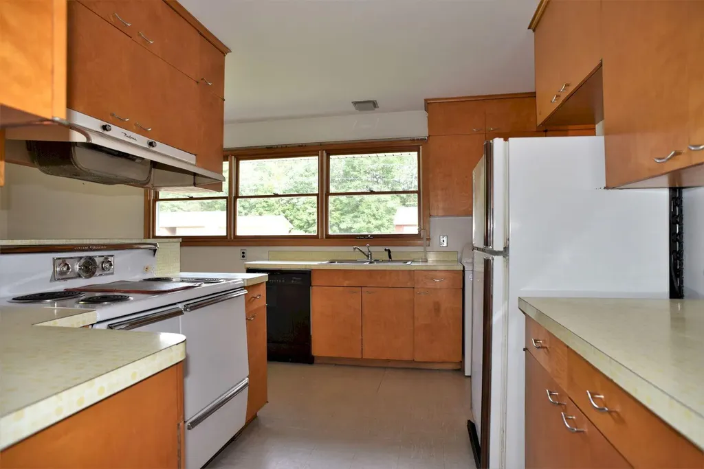 68 Coburn Avenue Skowhegan ME 04976