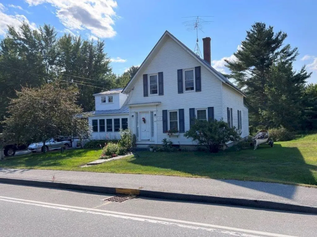 67 Mechanic Street Norridgewock ME 04957