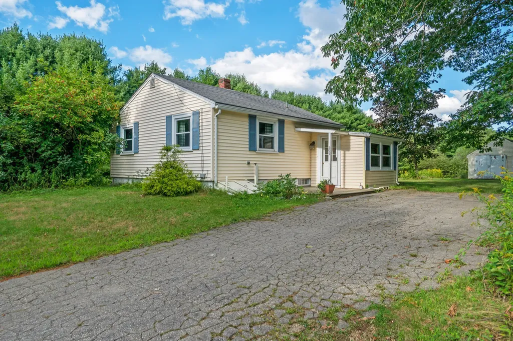 191 Log Cabin Road Kennebunkport ME 04046