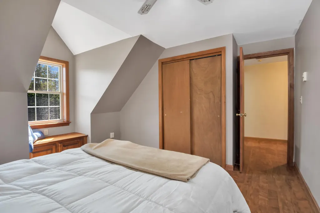 4 Pheasant Court York ME 03909