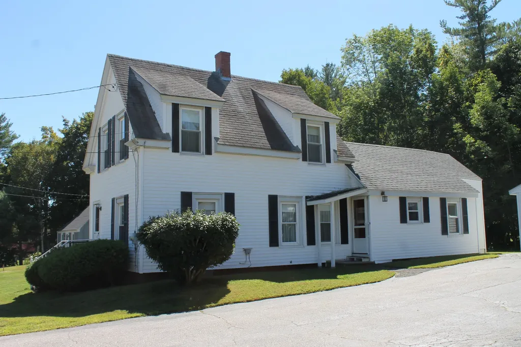 442 River Road Windham ME 04062