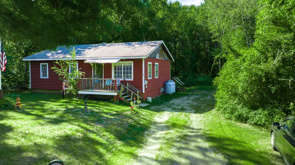 11 Range Road Brunswick ME 04011