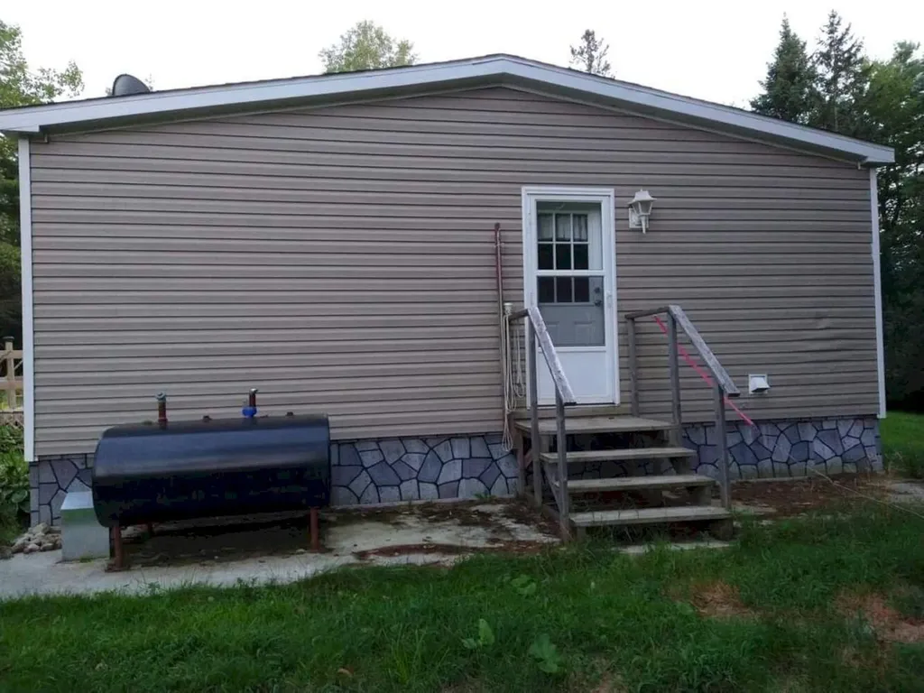 1626 East Ridge Road Cornville ME 04976