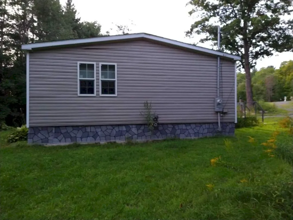 1626 East Ridge Road Cornville ME 04976