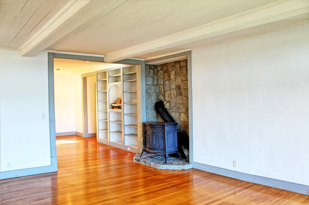 665 Corea Road Gouldsboro ME 04624