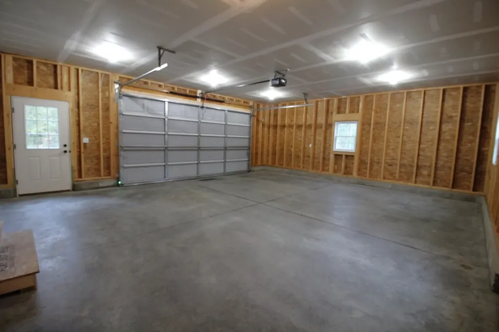 307 Cotton Road Lewiston ME 04240