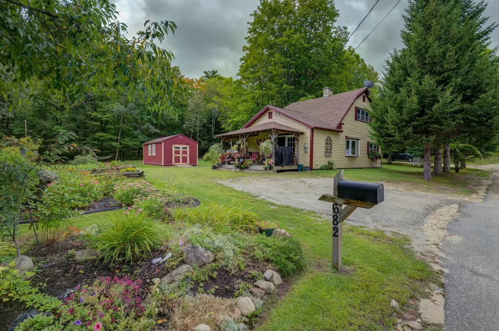 682 Redding Road Sumner ME 04292